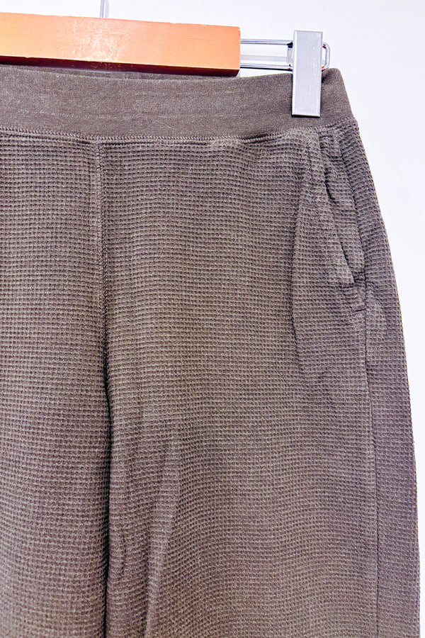 Pantalon lounge gaufré kaki seconde main - Uniqlo- La Penderie du Paradis