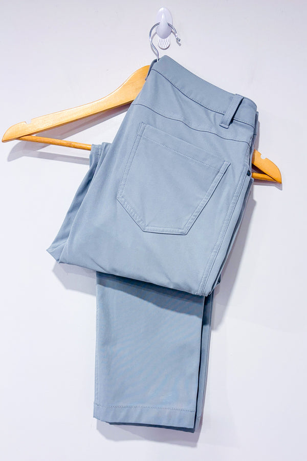 Pantalon gris jambe droite* seconde main - Lululemon- La Penderie du Paradis