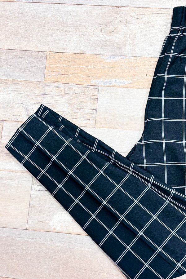 Pantalon noir et blanc à carreaux taille élastique* seconde main - Reitmans- La Penderie du Paradis