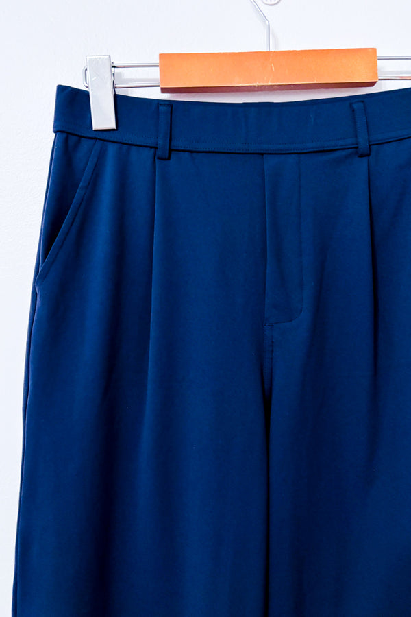 Pantalon marine droit à taille haute et plis* seconde main - Halara- La Penderie du Paradis