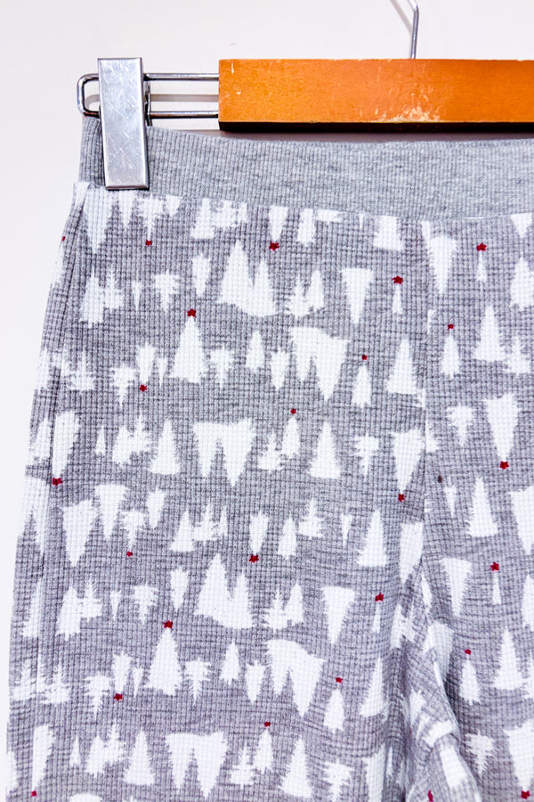 Bas de pyjama gris gaufré motif sapins (xs)-La Vie en Rose-La Penderie du Paradis 🕊