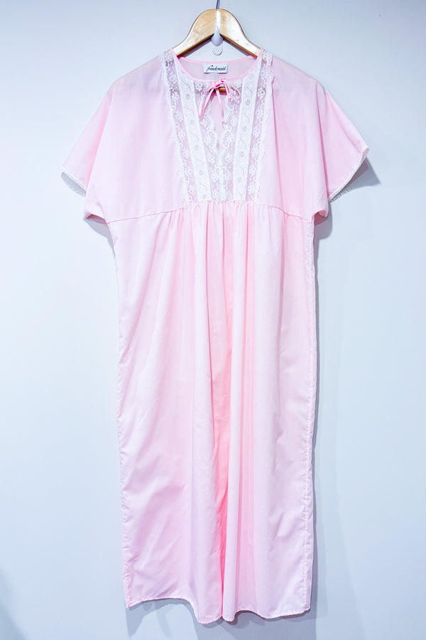 Robe de nuit vintage rose avec dentelle (l)-French Maid-La Penderie du Paradis 🕊