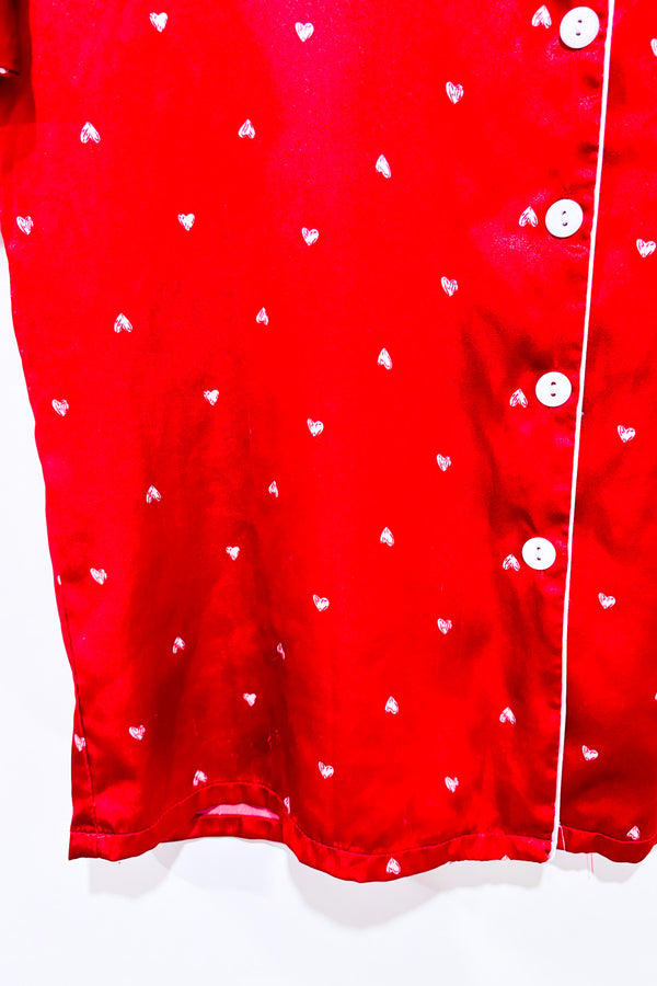 Chemise de nuit rouge satinée avec coeurs (m)-Autres-La Penderie du Paradis 🕊