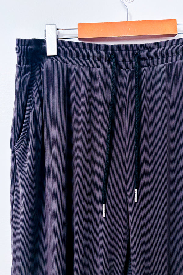 Pantalon de pyjama gris côtelé à coupe jogger seconde main - Change- La Penderie du Paradis