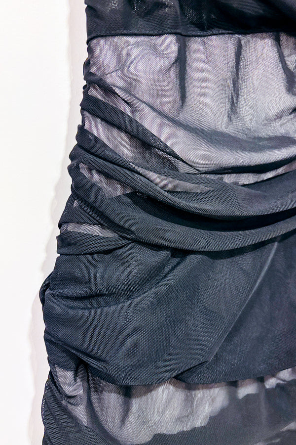 Robe bustier noire ajustée avec maille (l)-Charlotte Russe-La Penderie du Paradis 🕊
