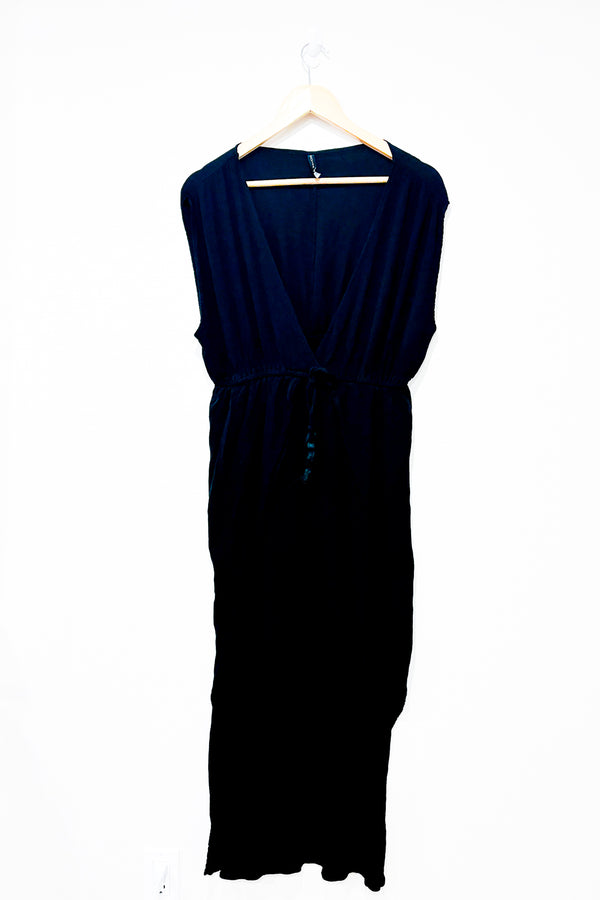 Robe par-dessus de maillot noire (l) - Raviya - La Penderie du Paradis 🕊