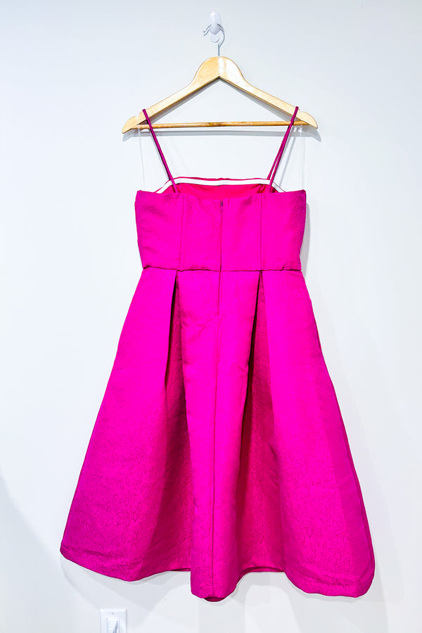 Robe fuchsia texturée (m) seconde main Gabby Skye