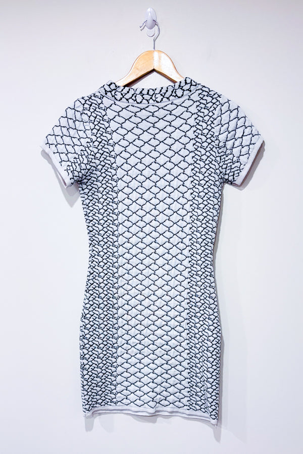 Robe gris pâle et noire en tricot (s)-Love & Liberty-La Penderie du Paradis 🕊
