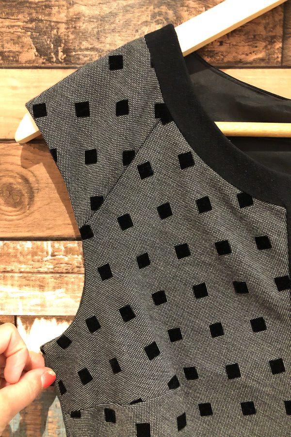 Robe grise motifs carreaux en velours (s) seconde main Le Château
