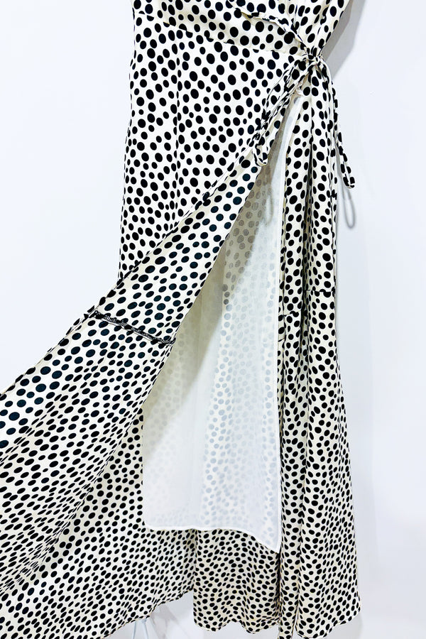 Robe maxi cache-cœur beige à pois et volants (l) - Mango - La Penderie du Paradis ?