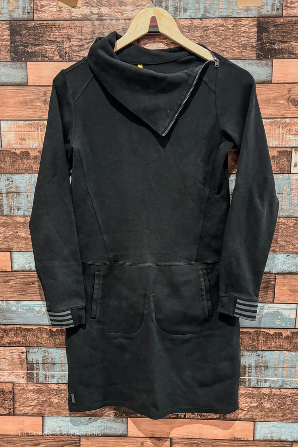 Robe noire avec col haut (xs) seconde main Lolë