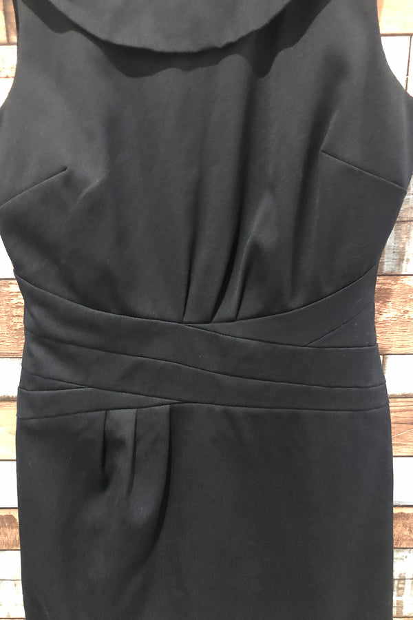 Robe noire avec collet (s) seconde main RW&CO