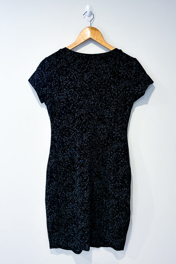 Robe noire avec motifs (s) seconde main Thyme