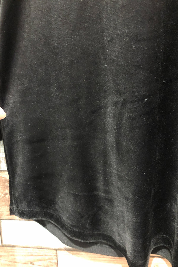 Robe noire en velours avec capuchon (xs) seconde main Garage