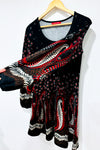 Robe noire et rouge fleurie (s) - San Francisco - La Penderie du Paradis ?
