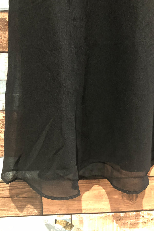 Robe noire fleurie (m) seconde main Truth and Fable