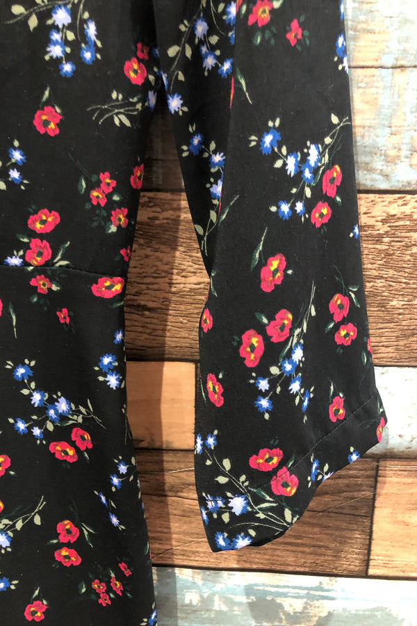 Robe noire fleurie (s) seconde main Dynamite