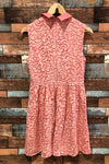 Robe rose et beige en dentelle avec collet (m) seconde main Betsey Johnson