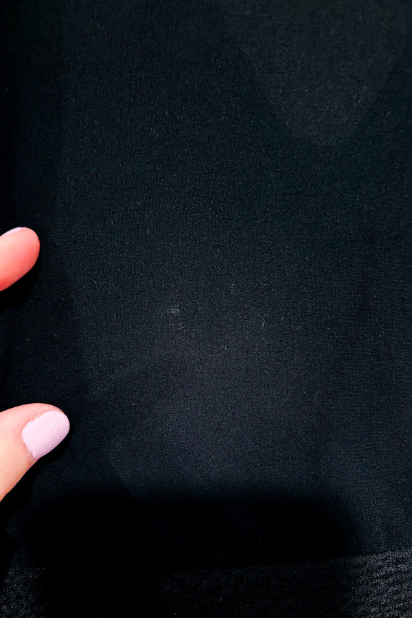 Robe noire sans manche texturée seconde main - Autres- La Penderie du Paradis