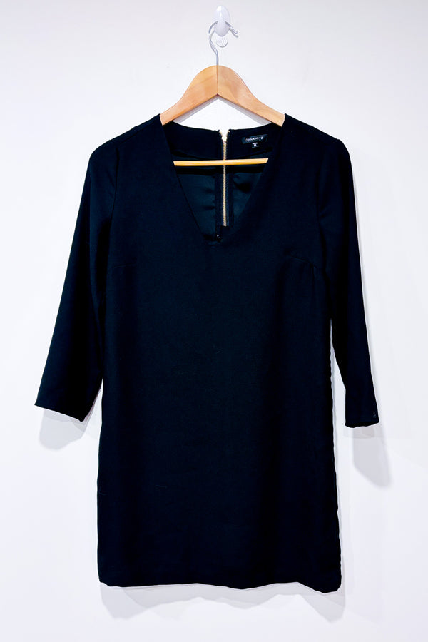 Robe noire classique seconde main - Dynamite- La Penderie du Paradis