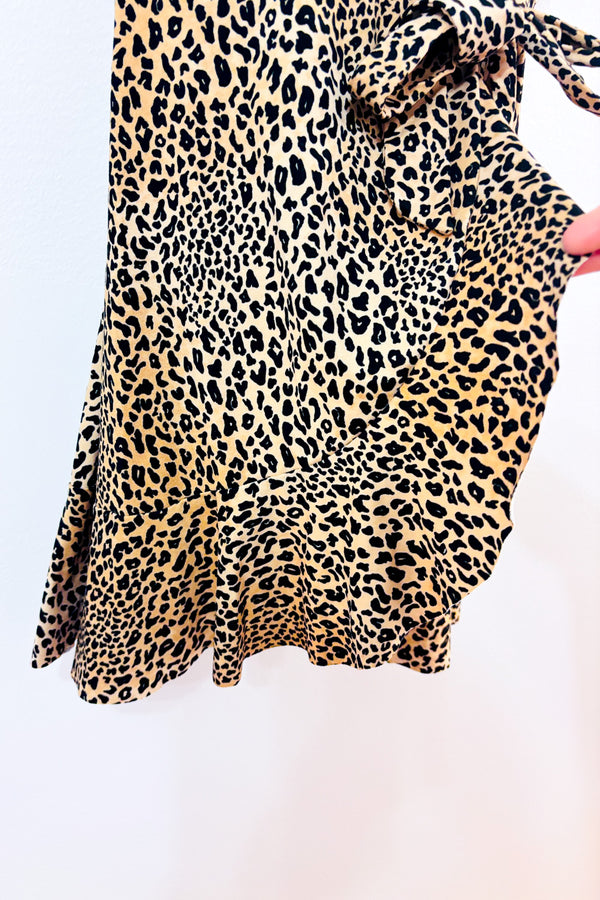 Robe portefeuille léopard à volant seconde main - H&M- La Penderie du Paradis