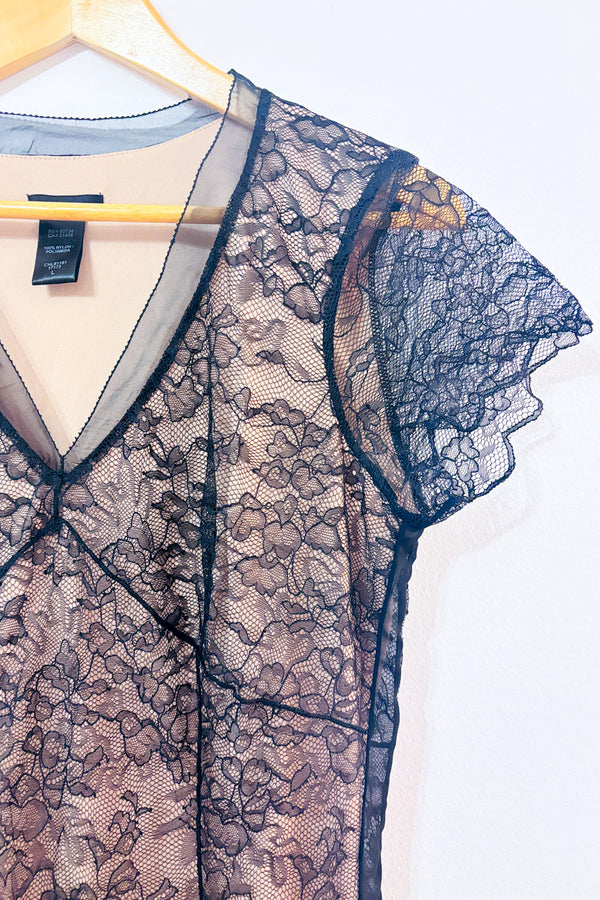 Robe noire en dentelle florale* seconde main - BCBG Maxazria- La Penderie du Paradis