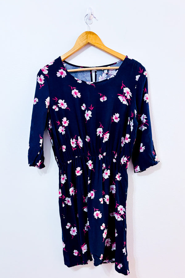 Robe marine fleurie seconde main - Tag- La Penderie du Paradis