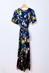 Robe maxi marine fleurie à taille ceinturée* seconde main - Baltic Born- La Penderie du Paradis