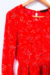 Robe rouge fleurie à manches longues et taille smockée* seconde main - Dynamite- La Penderie du Paradis