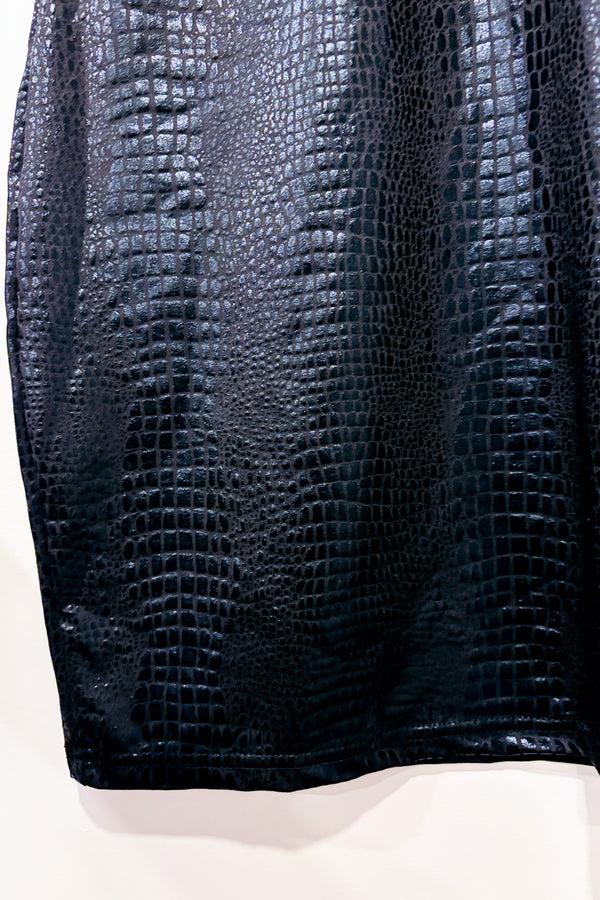 Robe noire motif serpent et manches transparentes en maille (m)-SHEIN-La Penderie du Paradis 🕊