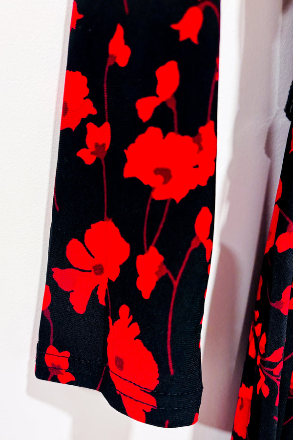 Robe noire fleurie plissĂ©e (s)-Tommy Hilfiger-La Penderie du Paradis đ