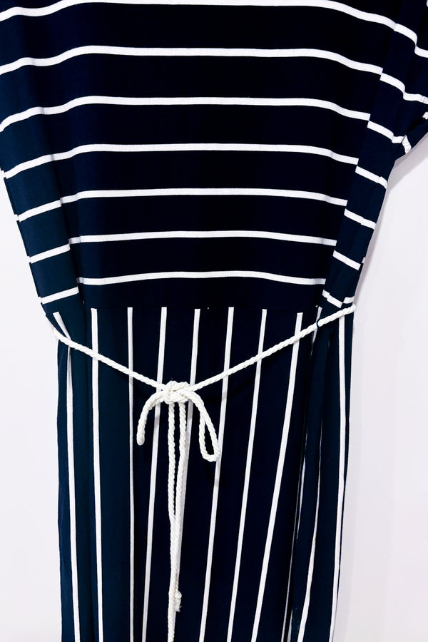 Robe marine et blanche rayée (m)-Reitmans-La Penderie du Paradis 🕊