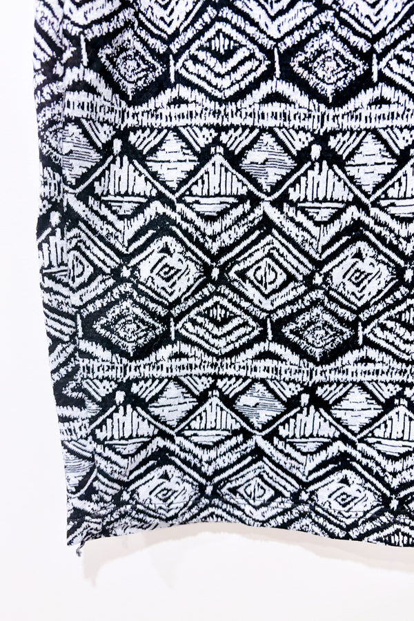 YY_Robe ajustée grise et noire à motifs (xs)-Dynamite-La Penderie du Paradis 🕊
