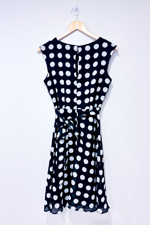 Robe fluide noire à pois (s)-Lori M Collection-La Penderie du Paradis 🕊