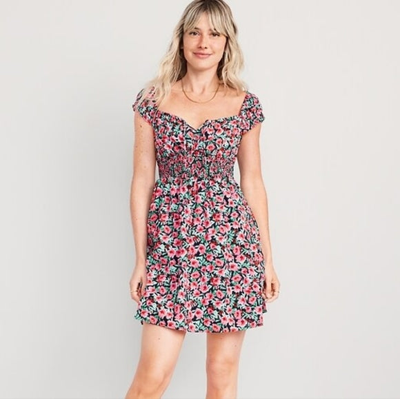 Robe d'été noire et rouge fleurie (l)-Old Navy-La Penderie du Paradis 🕊