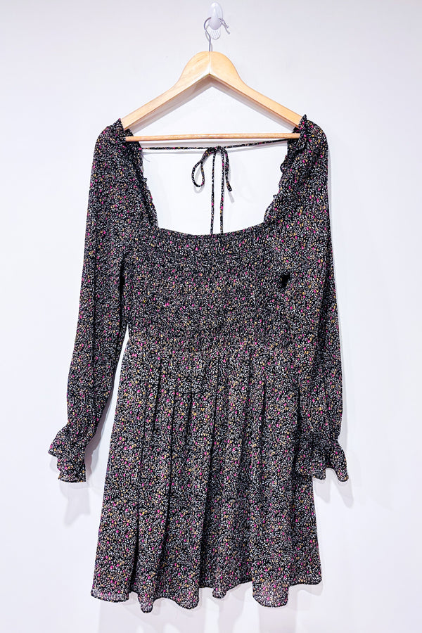 Robe noire fleurie (xl)-DEX-La Penderie du Paradis 🕊