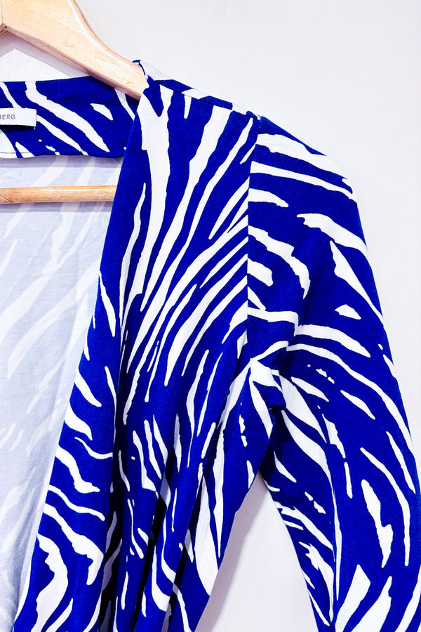 Robe bleue cache-coeur motif zébré (s)*-Diane von Furstenberg-La Penderie du Paradis 🕊