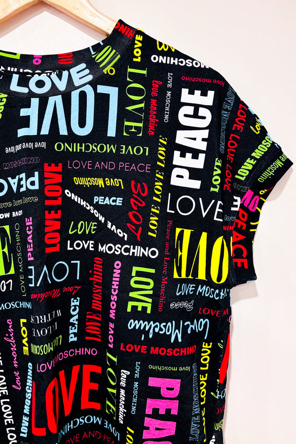 Robe noire avec texte et logo multicolore (s)*-Love Moschino-La Penderie du Paradis 🕊