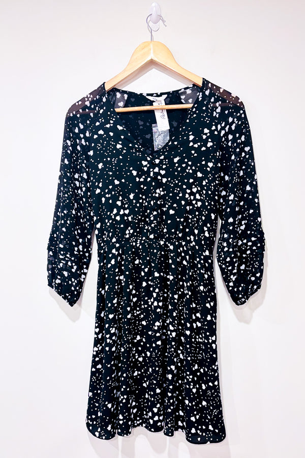 Robe fluide noire avec coeurs (xxs)*-Reitmans-La Penderie du Paradis đ