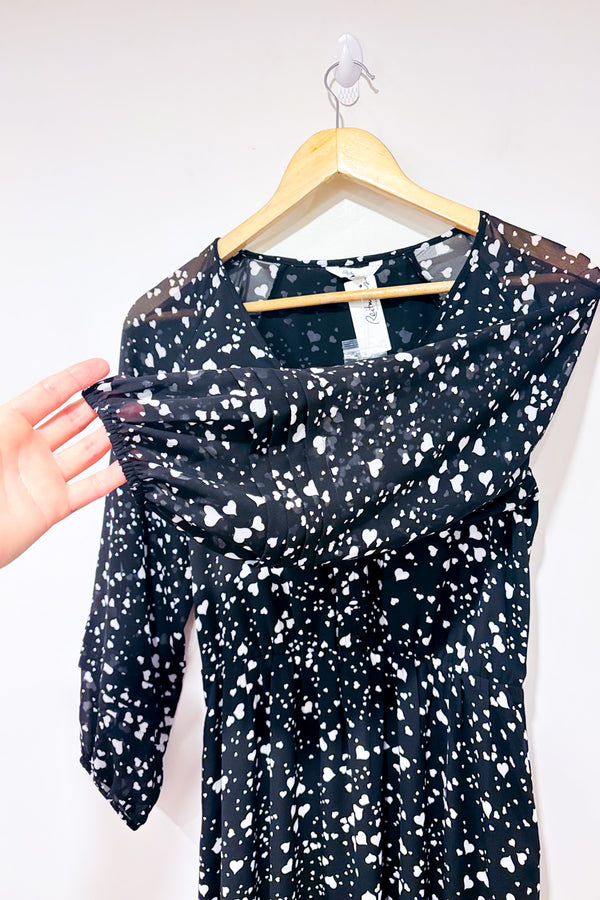 Robe fluide noire avec coeurs (xxs)*-Reitmans-La Penderie du Paradis đ