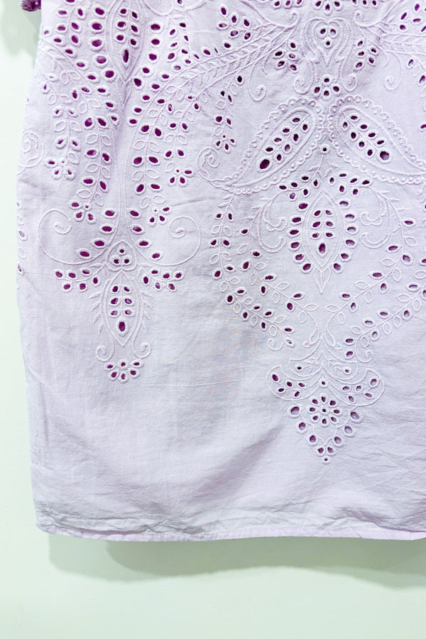 Robe lilas avec broderie fleurie seconde main - H&M- La Penderie du Paradis