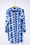 Robe couvre-maillot bleue et blanche motif tie-dye seconde main - Ava James- La Penderie du Paradis