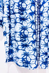 Robe couvre-maillot bleue et blanche motif tie-dye seconde main - Ava James- La Penderie du Paradis