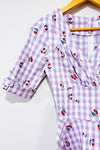 Robe lilas à carreaux avec cerises* seconde main - Unique Vintage- La Penderie du Paradis