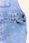 Robe salopette bleue en jeans avec fleurs brodées* seconde main - Mariloup Wolfe- La Penderie du Paradis