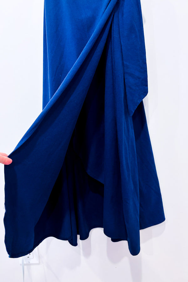 Robe porte-feuille maxi marine seconde main - Ardene- La Penderie du Paradis