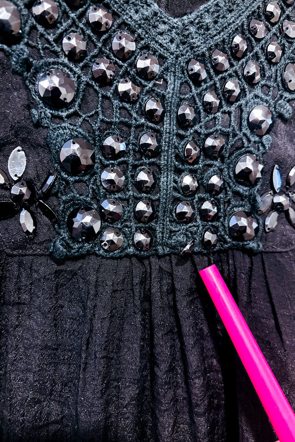Robe couvre-maillot noire avec pierres seconde main - Autres- La Penderie du Paradis