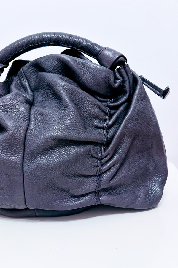 Sac à main gris en cuir froncé* seconde main - Furla- La Penderie du Paradis