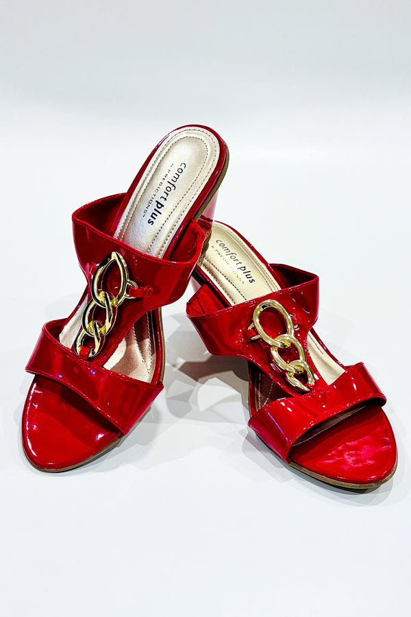 Sandales rouges en cuir verni (7) -- La Penderie du Paradis ?