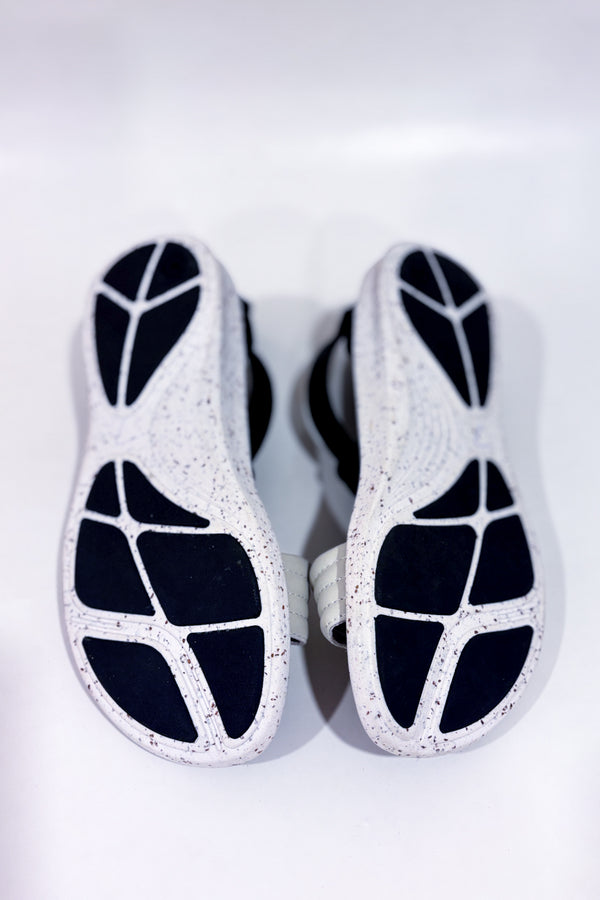 Sandales noires et blanches Verde (7)-Super Feet-La Penderie du Paradis 🕊